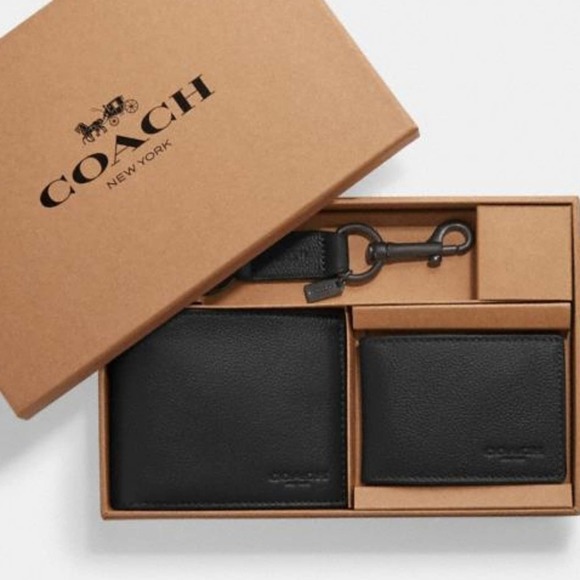 Coach Other - ⚜Coach Compact Id Wallet with Trigger Snap Key Fob/Calf Leather/Black